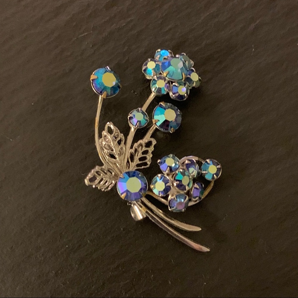 Vintage Silver Tone Round Faucet Aurora Borealis Stone Brooch
